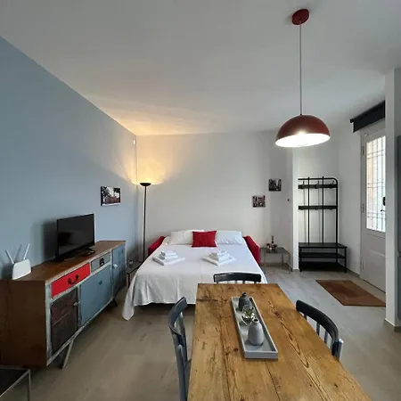 Likehome Mentessi - 1 4 Persone Apartment Ferrara
