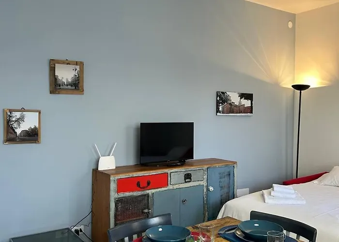 Likehome Mentessi - 1 4 Persone * Феррара